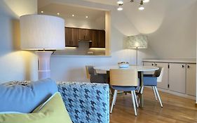 Apartamento boutique con terraza y vistas al mar. Porto Vilanova